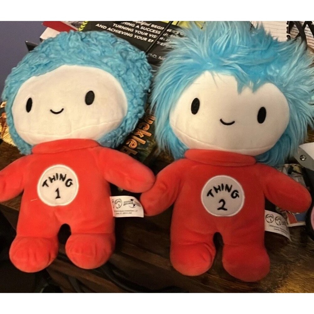 Cat in The Hat Universal Studios Thing 1 And 2  Plush Stuffed